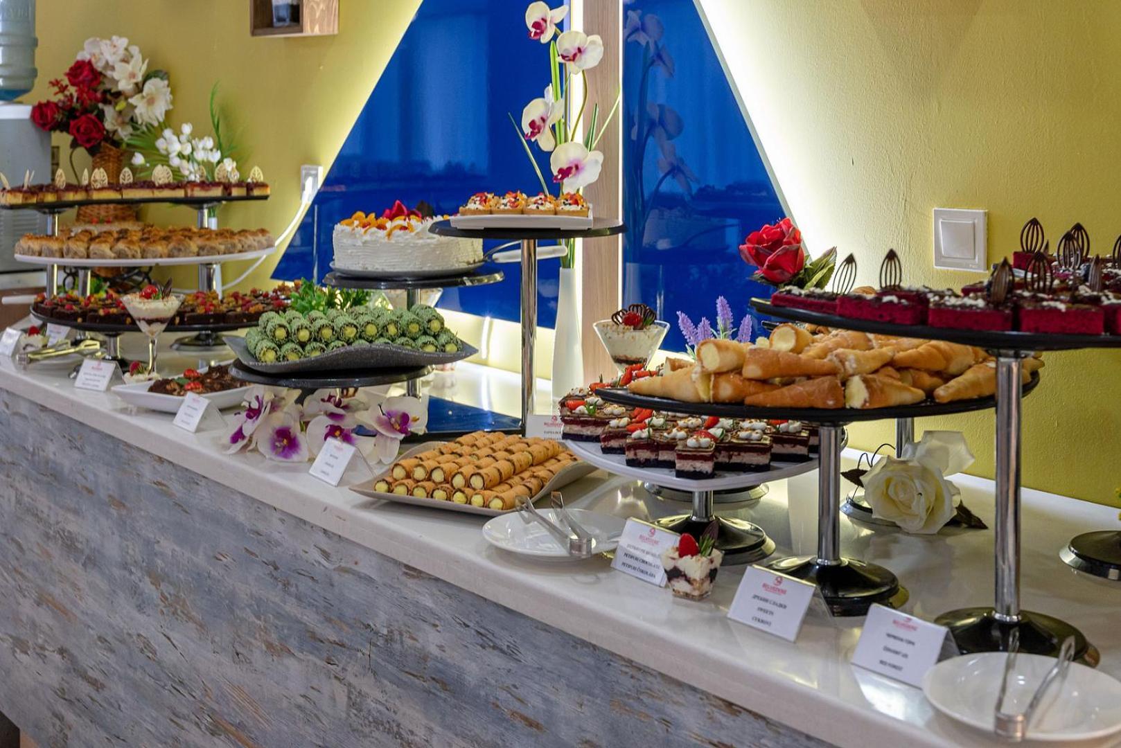 Belvedere Hotel Primorsko Eksteriør billede