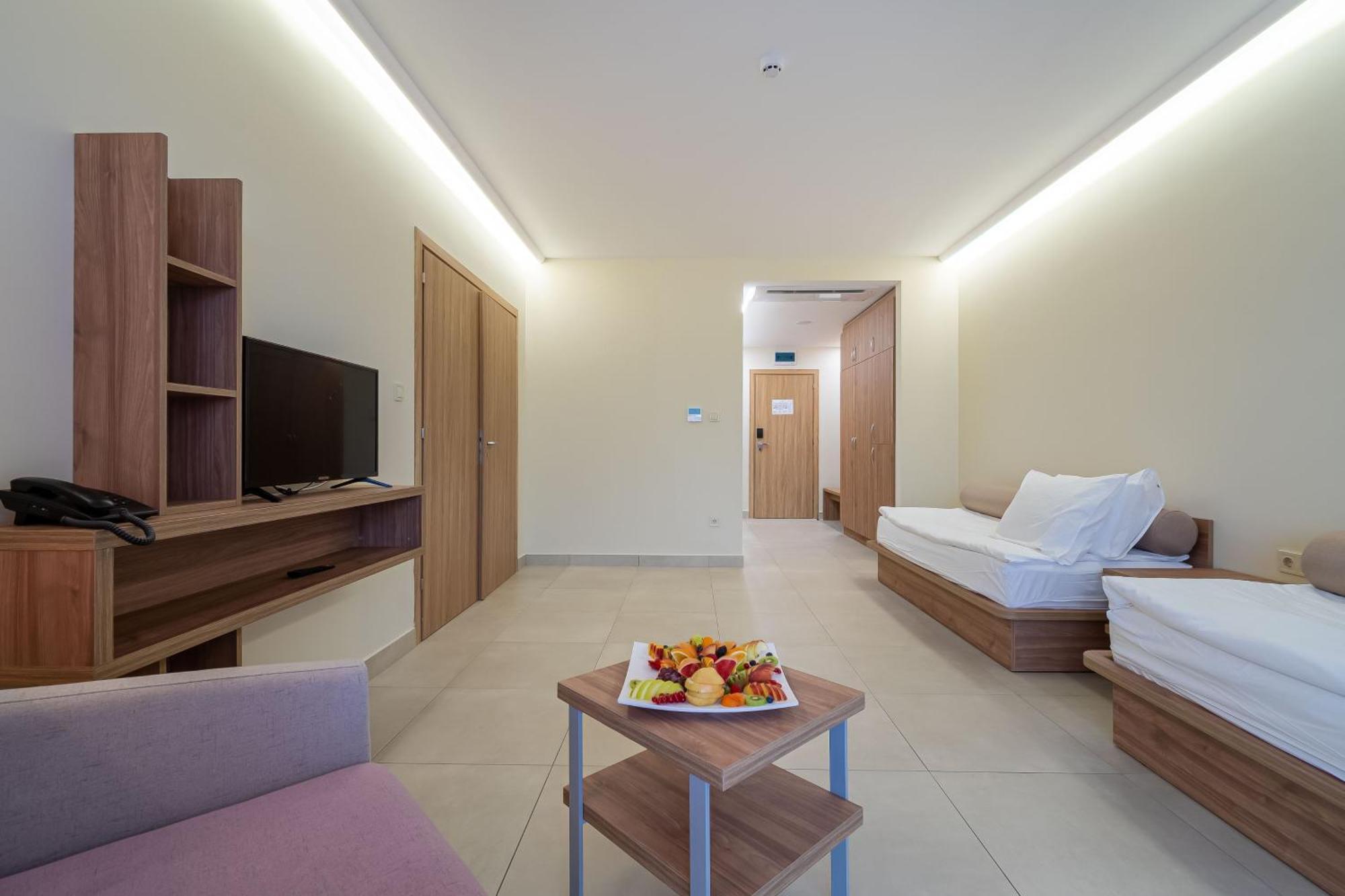 Belvedere Hotel Primorsko Eksteriør billede